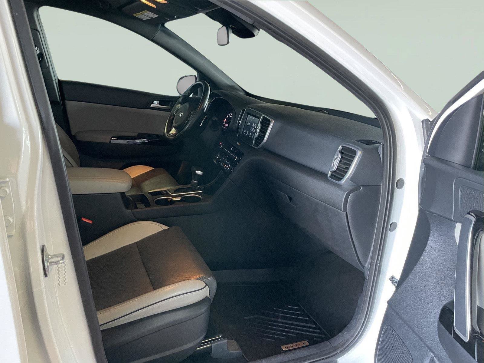 Used 2019 Kia Sportage EX w/ EX Sport Appearance Package AWD/4WD image 20