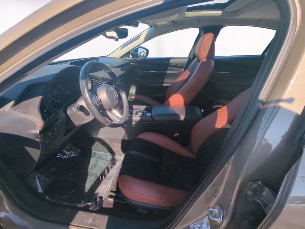 Used 2024 MAZDA MAZDA3 s image 9