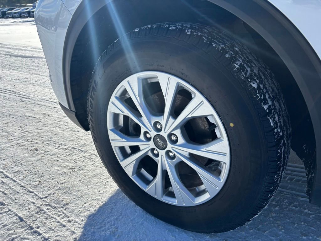 Used 2023 Ford Escape Active w/ Tech Pack #2 image 9