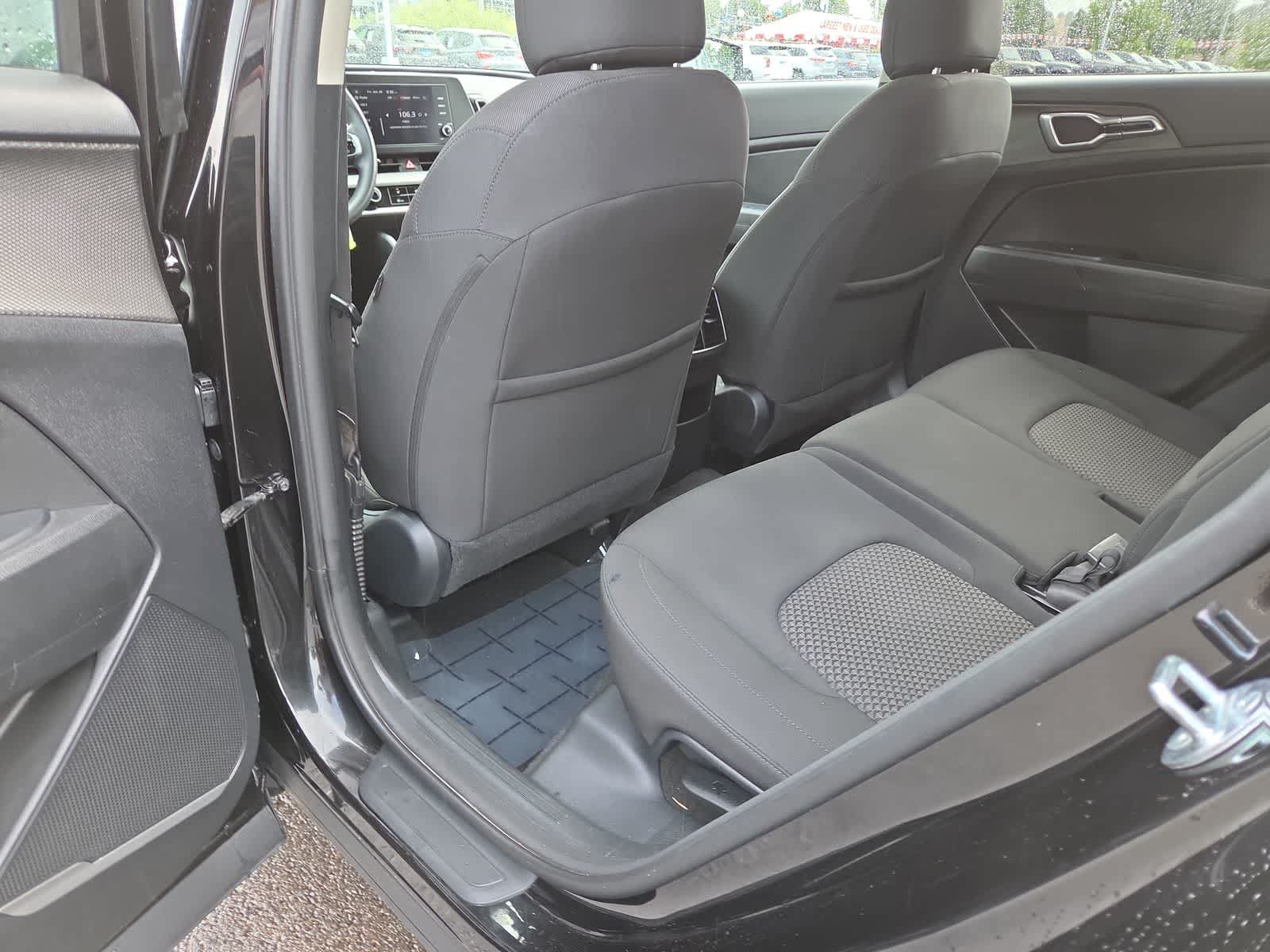Used 2023 Kia Sportage LX AWD/4WD image 20