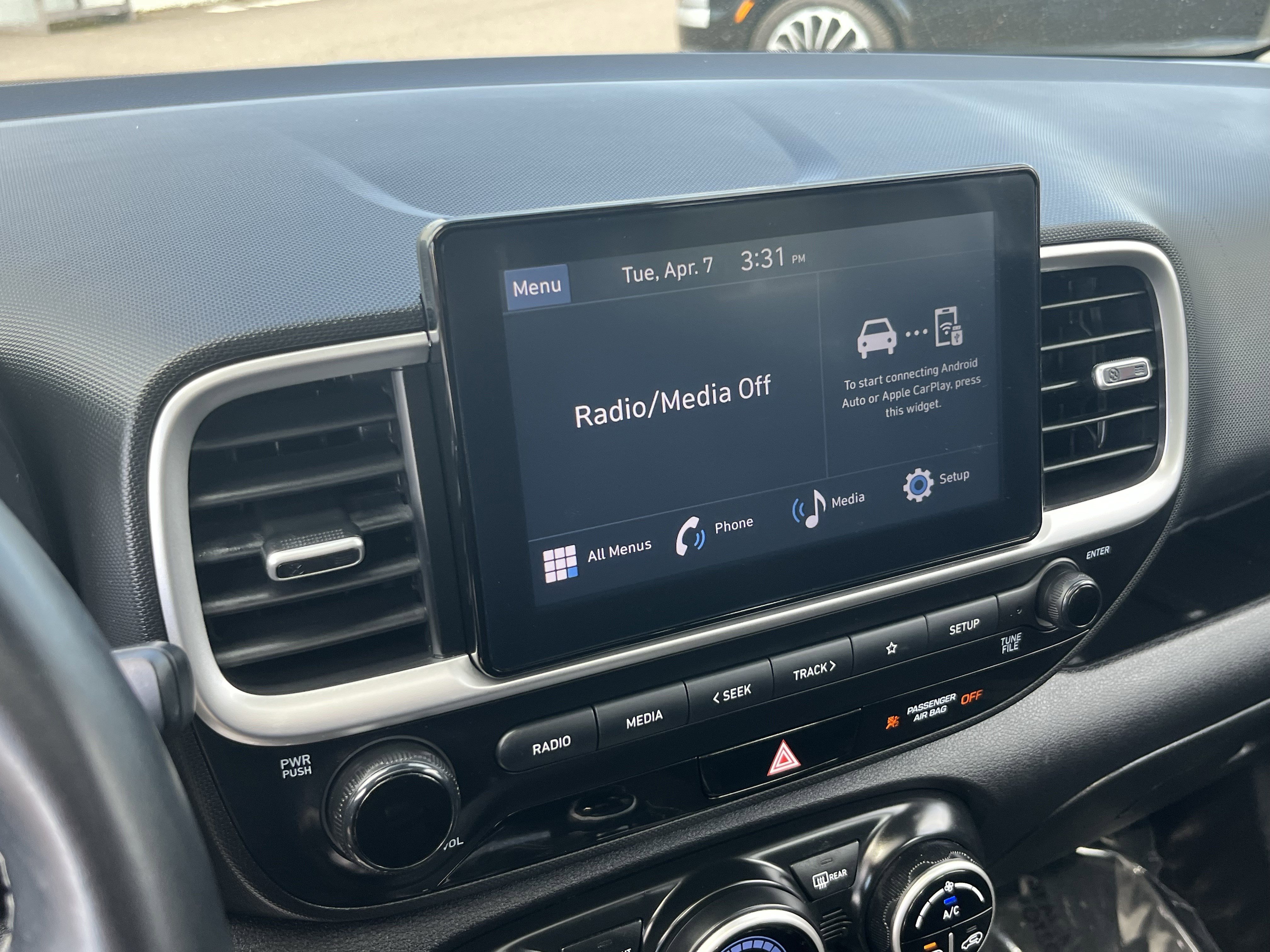 Certified 2023 Hyundai Venue SEL image 22