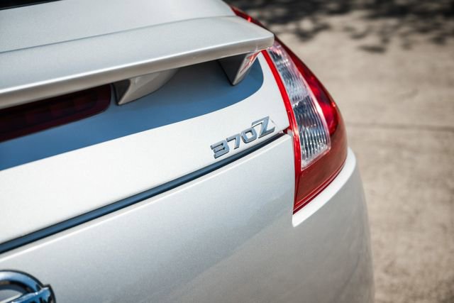 Used 2009 Nissan 370Z Touring w/ Sport Pkg image 30