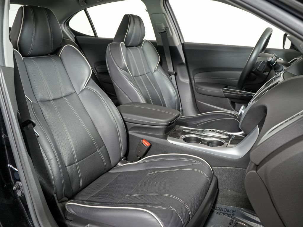 Used 2019 Acura TLX w/ Advance Package FWD image 16
