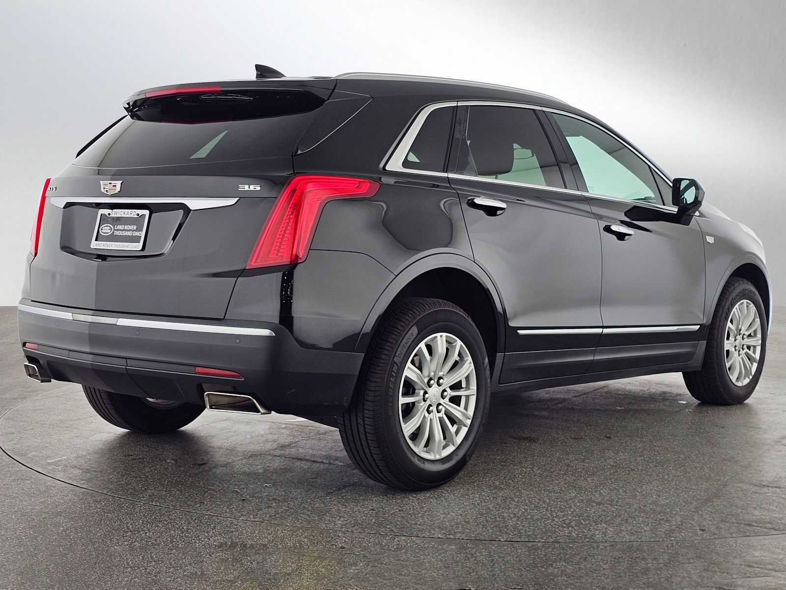 Used 2019 Cadillac XT5 FWD image 5