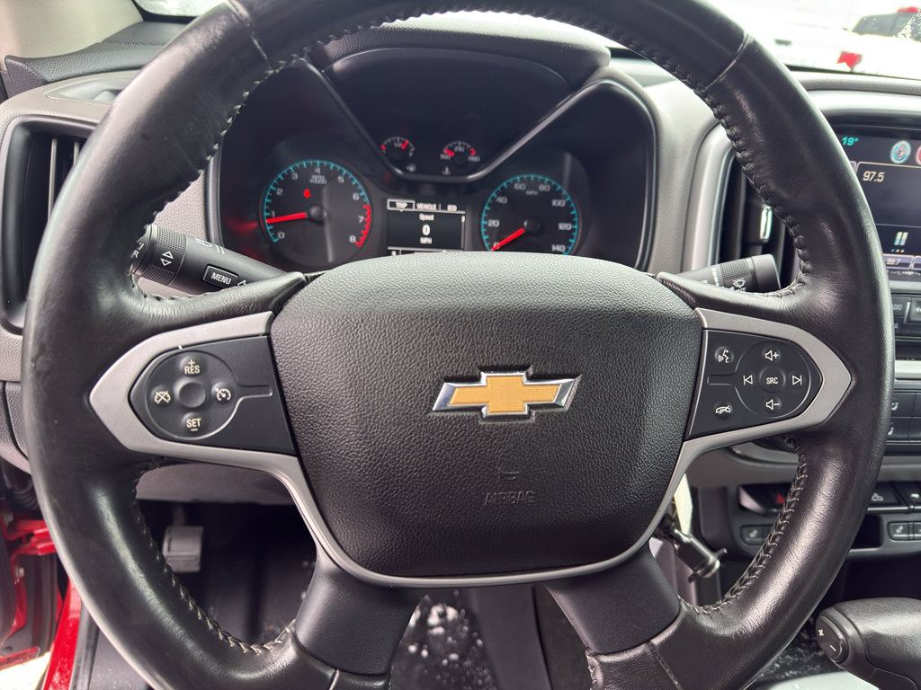Used 2015 Chevrolet Colorado LT w/ Luxury Package image 16