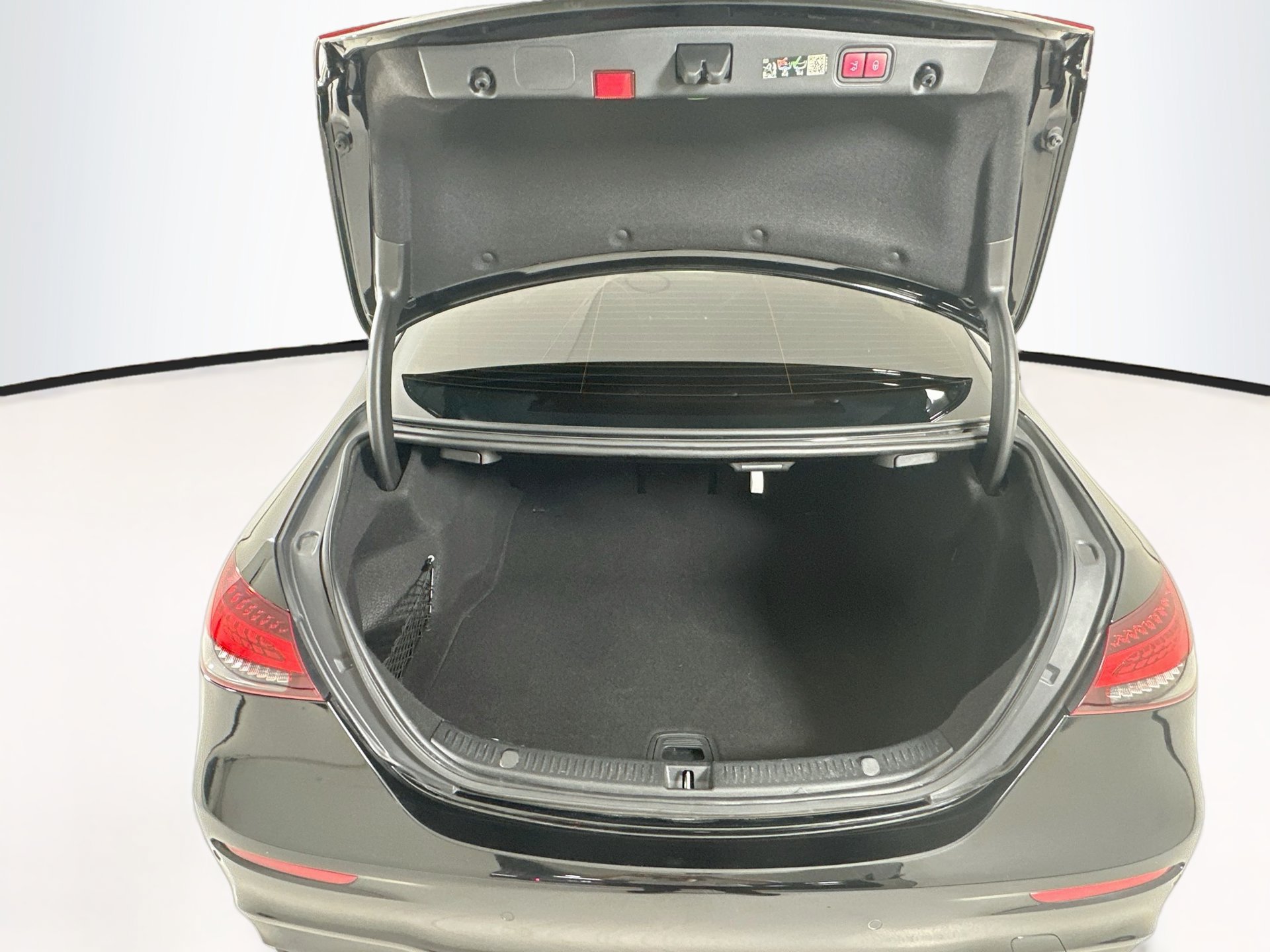 Certified 2023 Mercedes-Benz E 350 4MATIC Sedan image 30