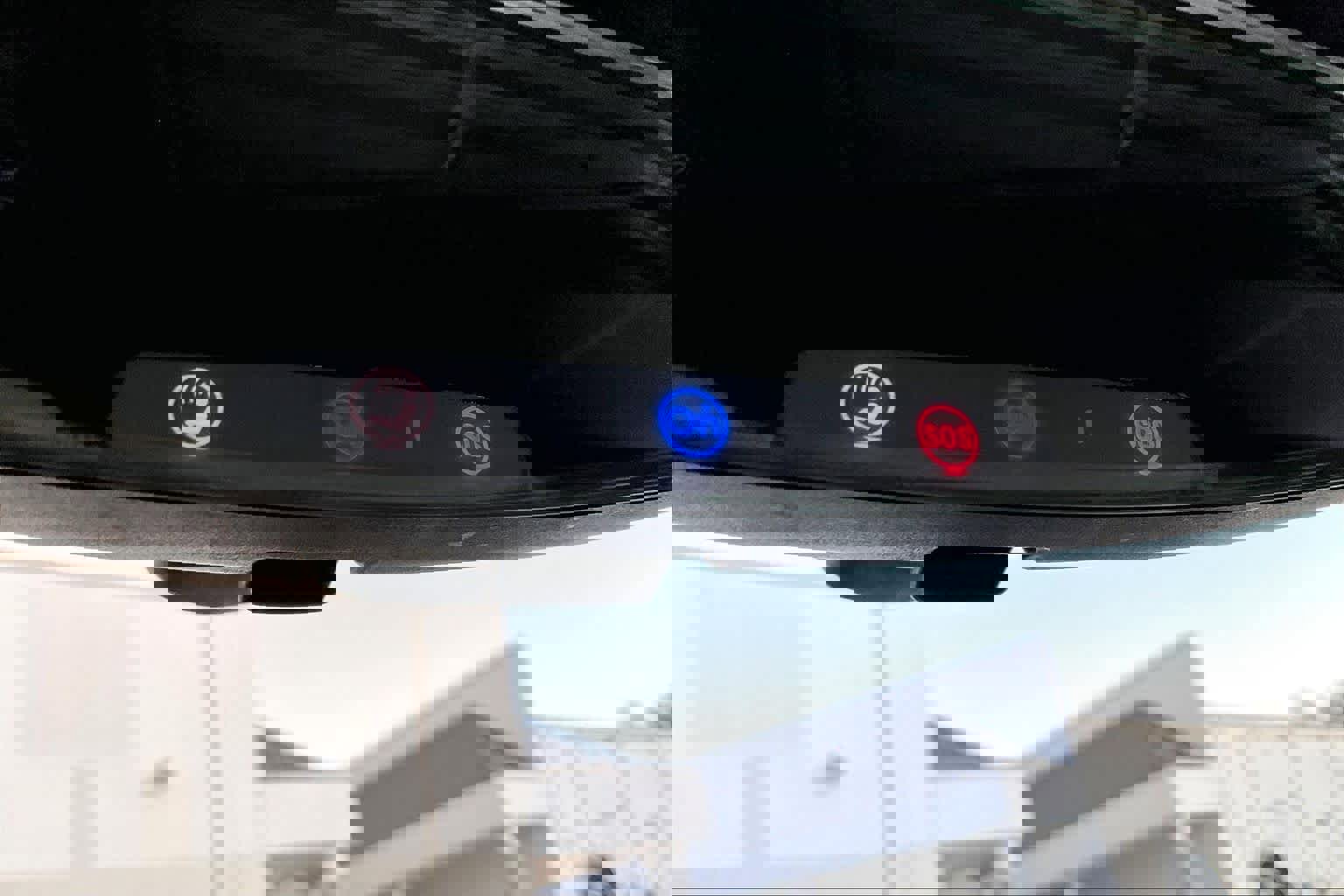 Used 2018 Chevrolet Camaro SS image 31