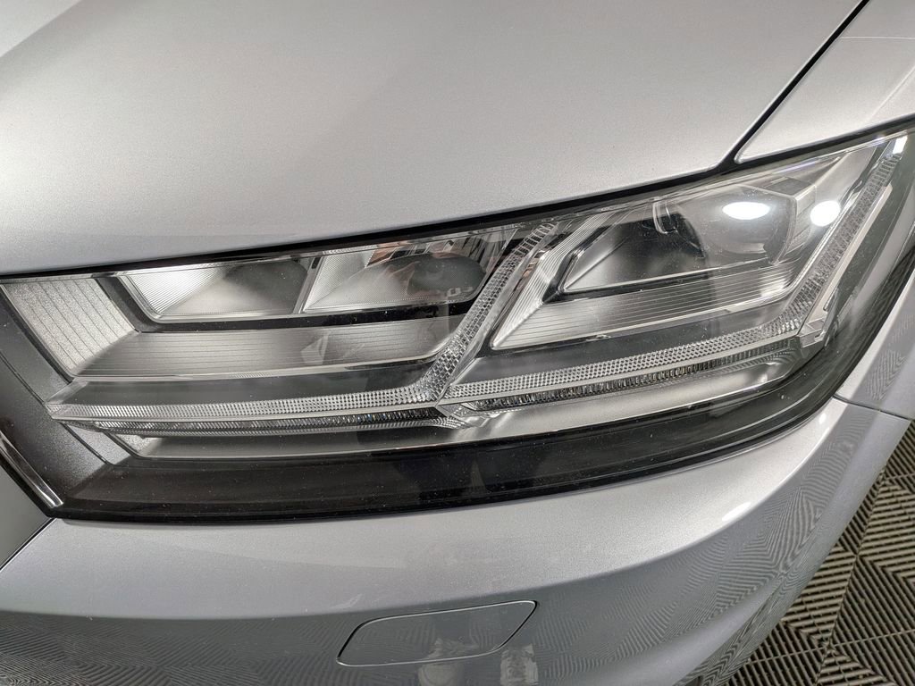 Used 2019 Audi Q7 3.0T Premium Plus w/ Premium Plus Package image 15