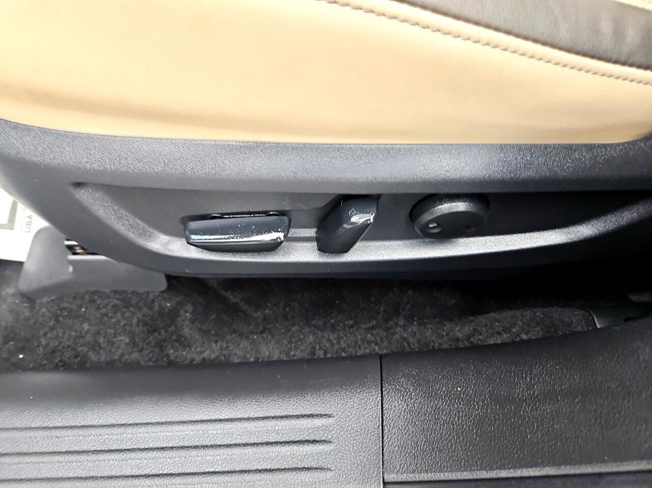 Used 2021 INFINITI QX50 Essential w/ Convenience Package image 14