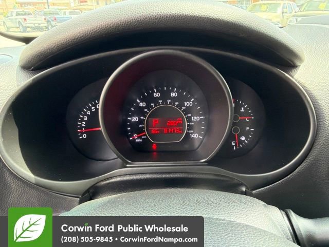 Used 2016 Kia Soul FWD image 17