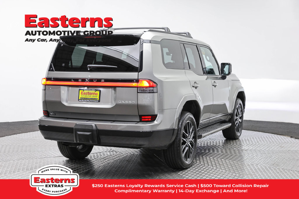 Used 2024 Lexus GX 550 w/ Cold Area Package AWD/4WD image 6