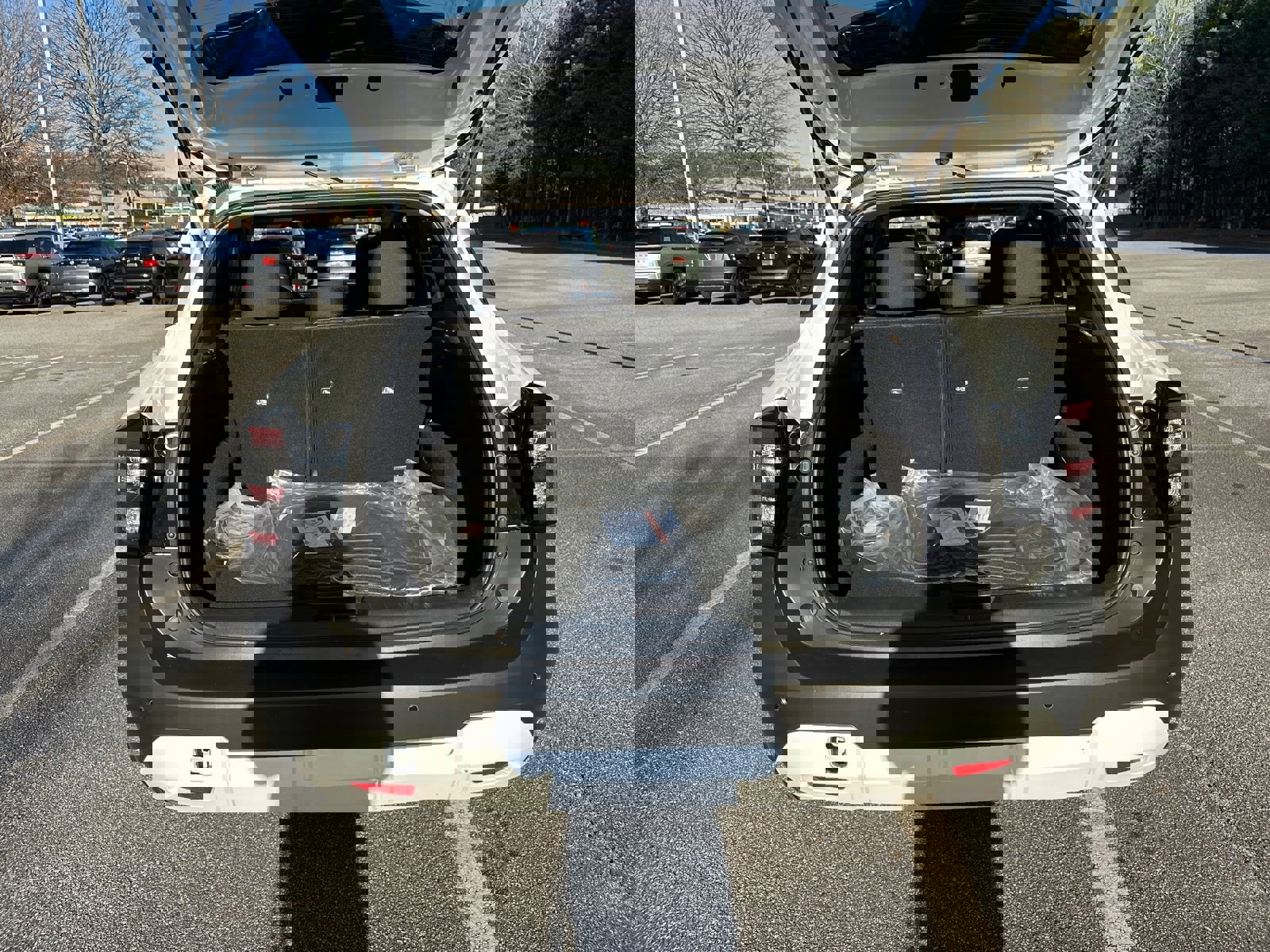 New 2026 Nissan Kicks SV image 18