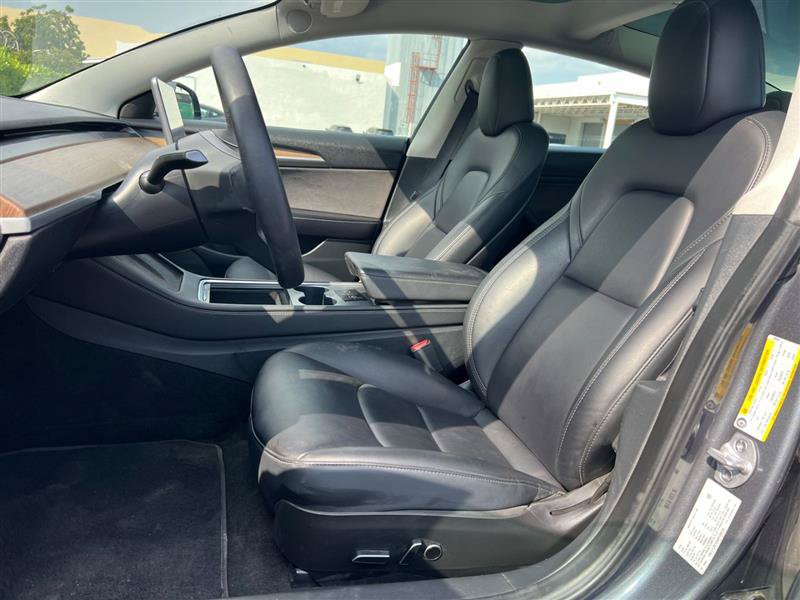 Used 2023 Tesla Model 3 Standard Range RWD image 10