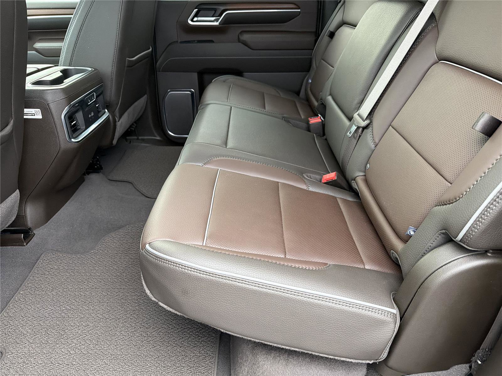 Used 2024 GMC Sierra 2500 Denali w/ Denali Reserve Package AWD/4WD image 20