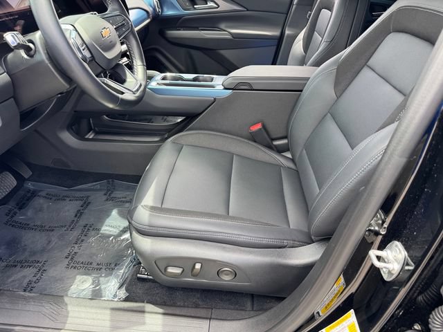 Certified 2024 Chevrolet Equinox EV LT FWD image 14