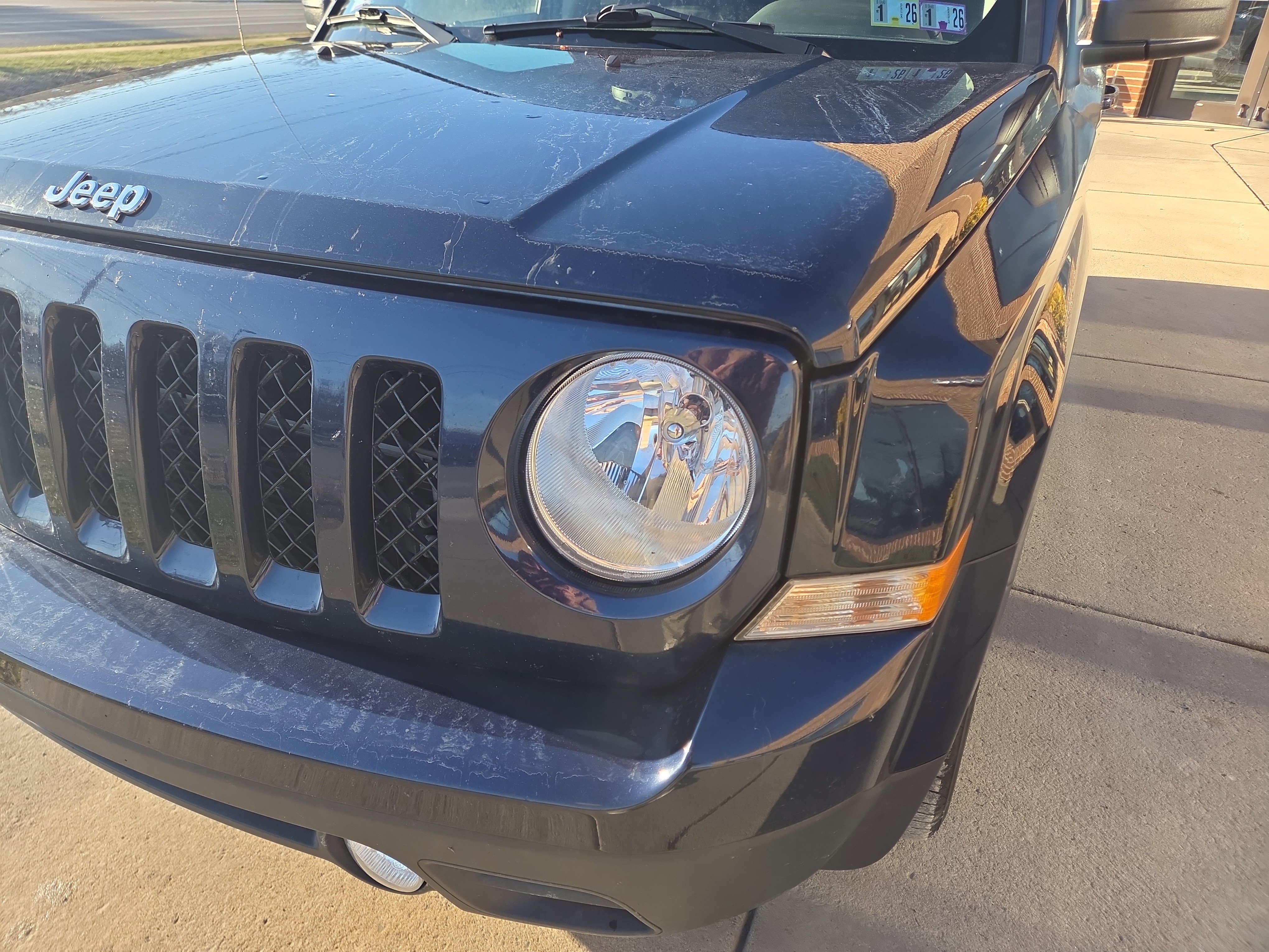 Used 2017 Jeep Patriot Latitude image 9