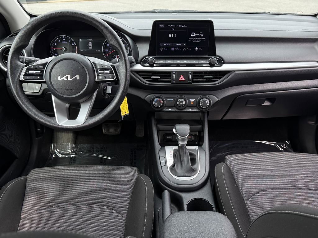 Used 2024 Kia Forte LXS image 13