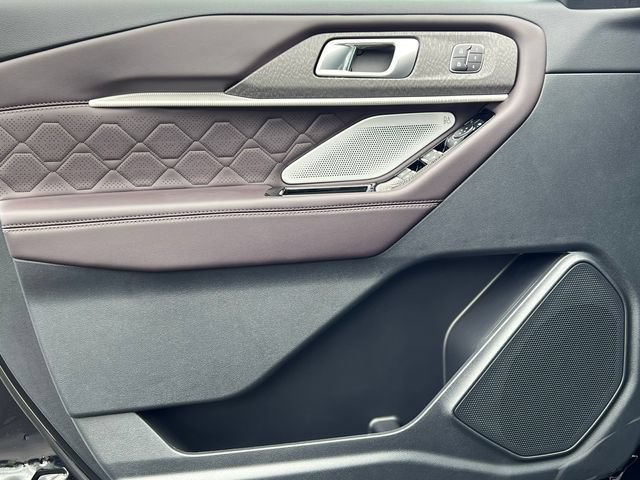 New 2026 Ford Explorer Platinum AWD/4WD image 15