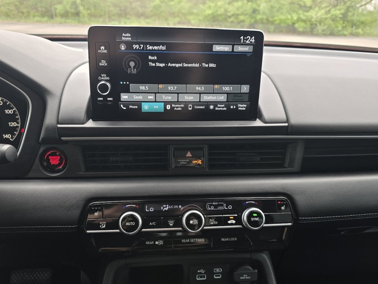 Used 2025 Honda Pilot EX-L image 29