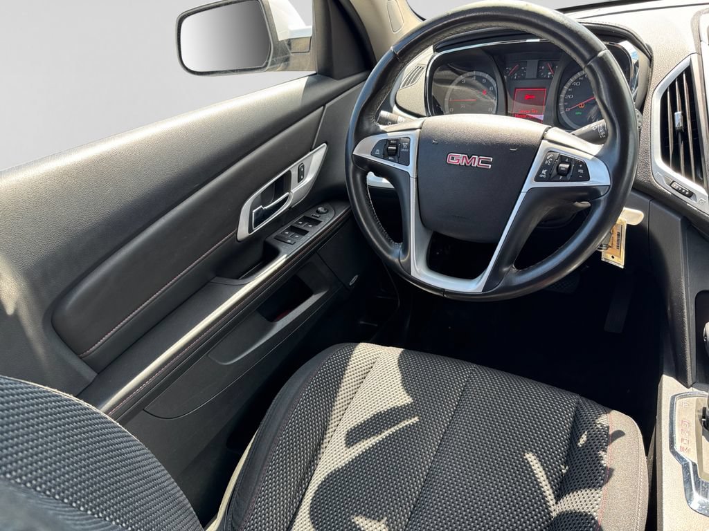 Used 2015 GMC Terrain SLE AWD/4WD image 18