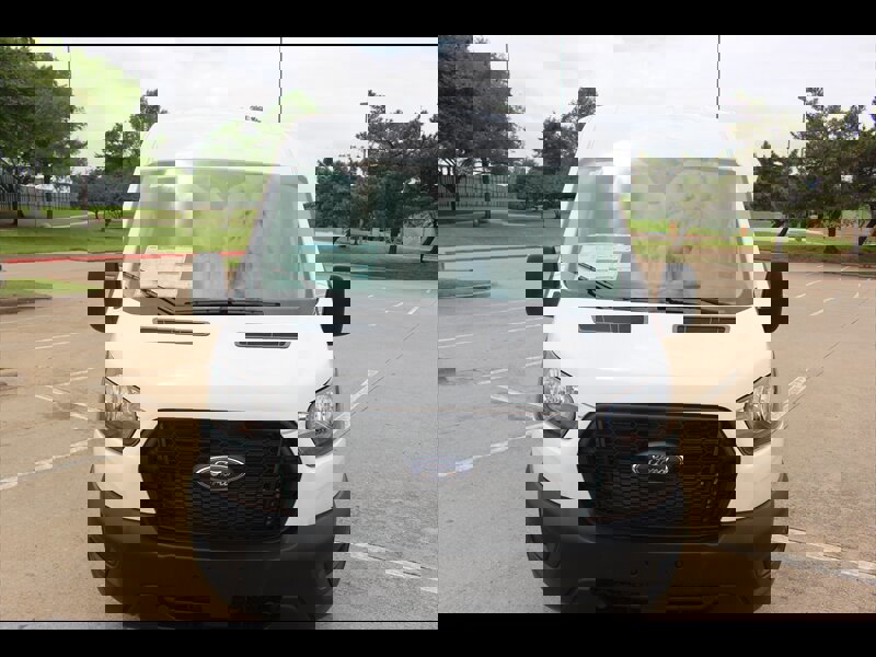 Used 2024 Ford Transit 350 XL RWD image 3