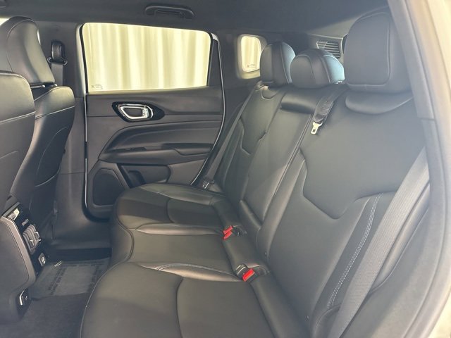 New 2026 Jeep Compass Limited image 37