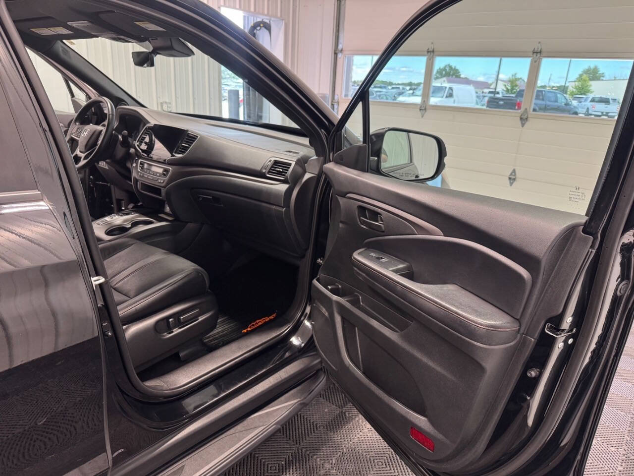 Used 2022 Honda Passport TrailSport image 22