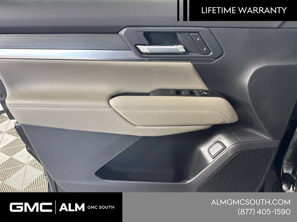 New 2026 GMC Terrain Elevation w/ Elevation Premium Package AWD/4WD image 12