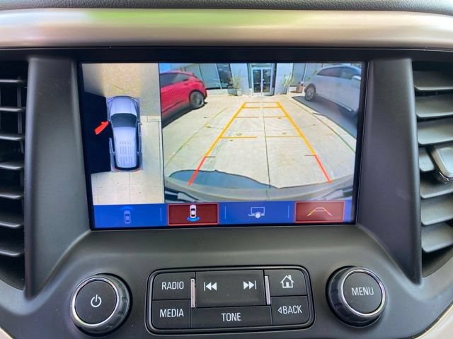 Used 2019 GMC Acadia Denali w/ Technology Package AWD/4WD image 25