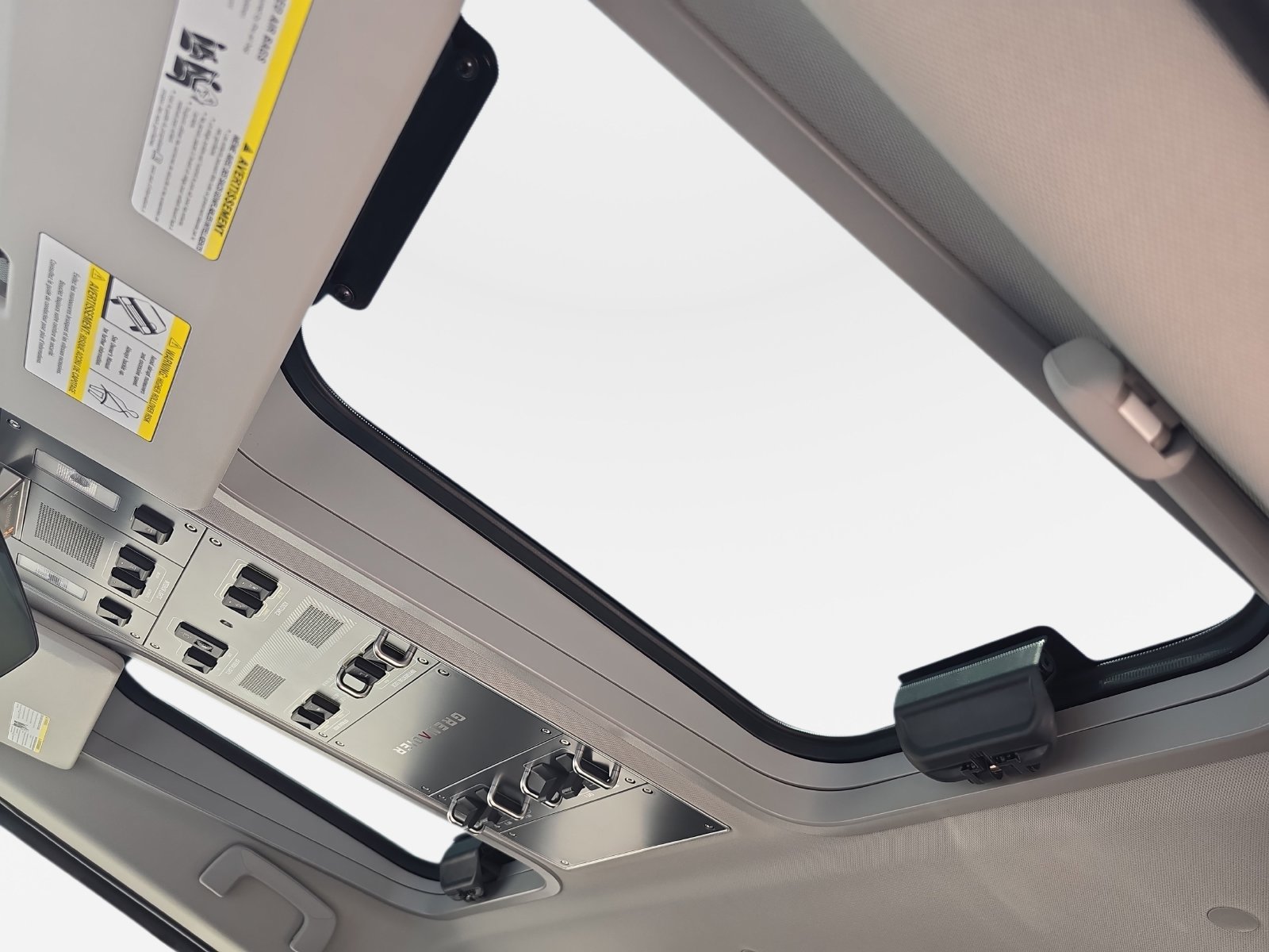 New 2026 INEOS Grenadier Station Wagon AWD/4WD image 16
