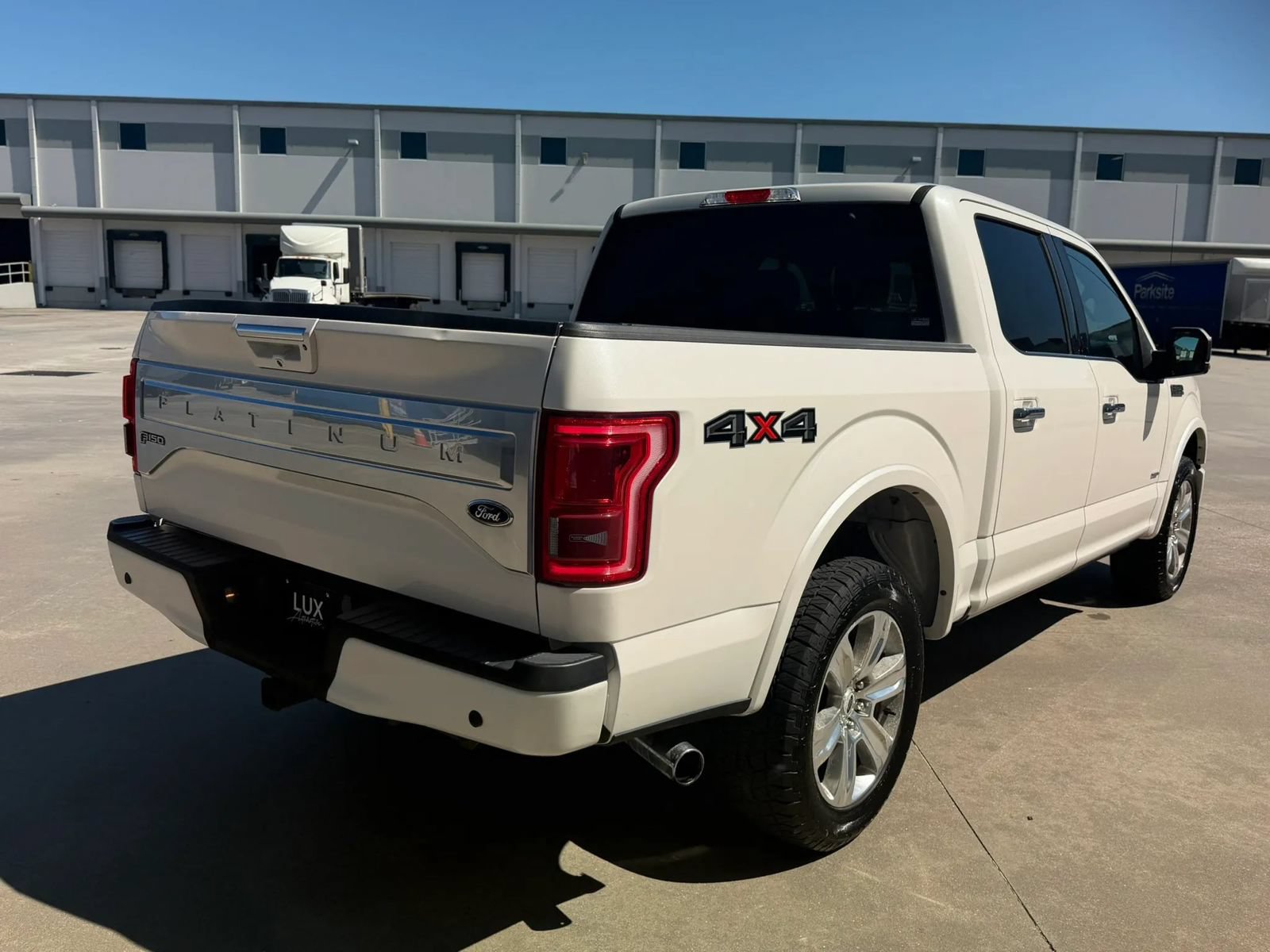 Used 2016 Ford F150 Platinum w/ Equipment Group 701A Luxury AWD/4WD image 10