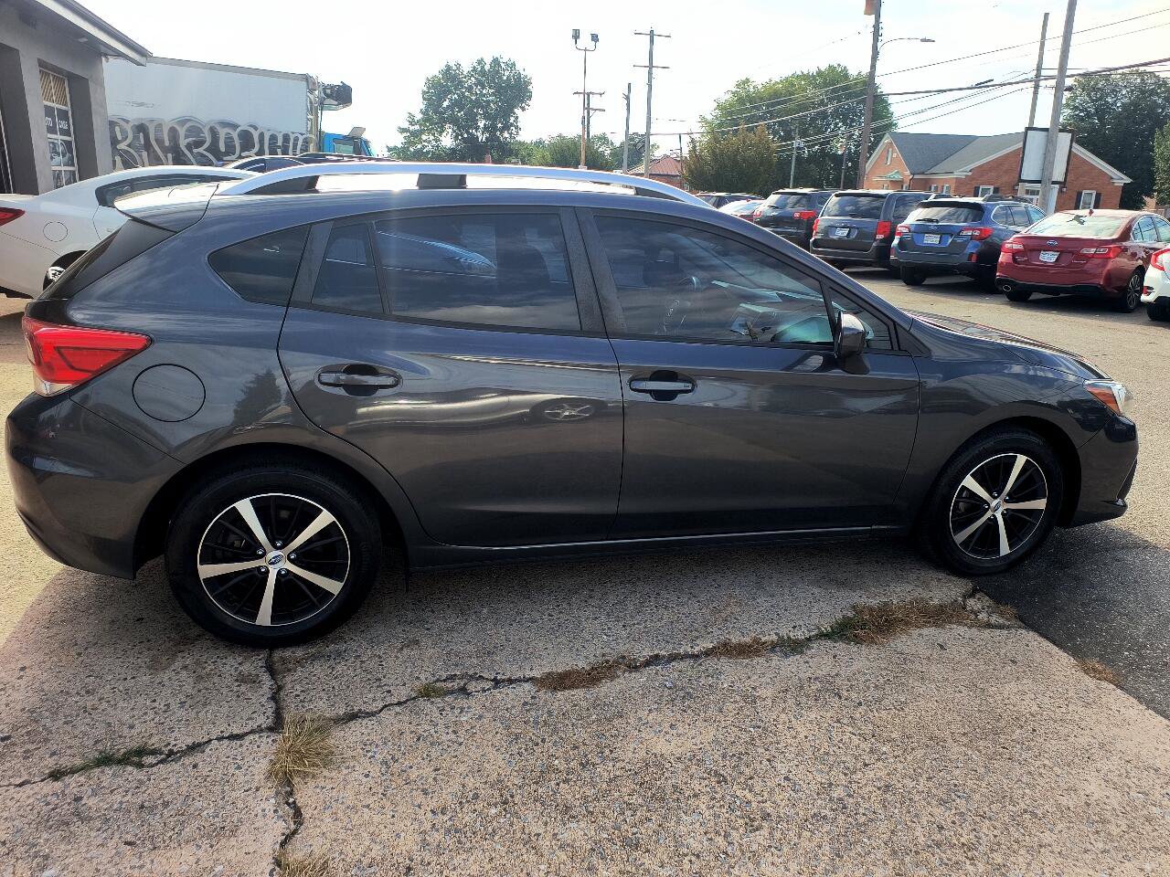 Used 2023 Subaru Impreza 2.0i Premium image 19