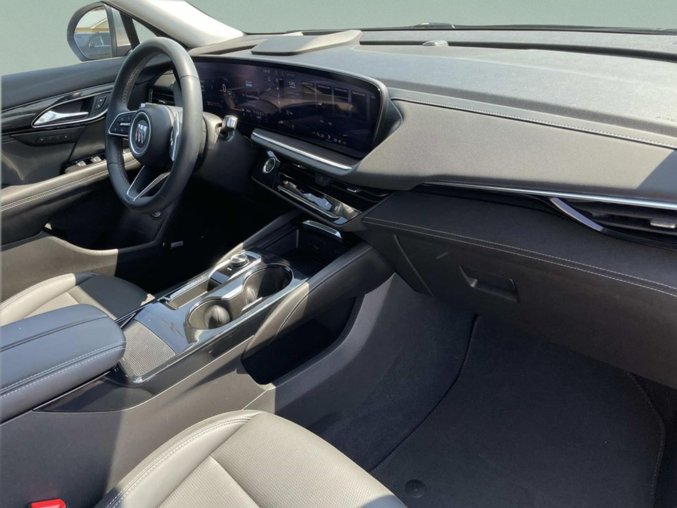 Used 2024 Buick Envision Preferred AWD/4WD image 19
