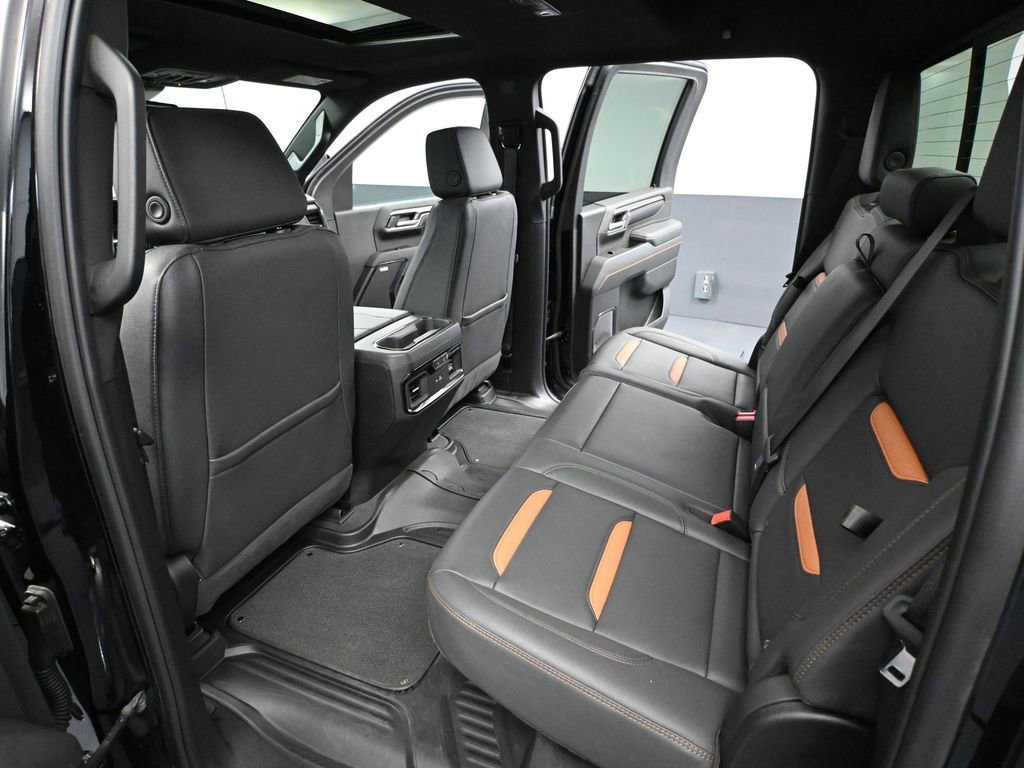 Used 2025 GMC Sierra 3500 AT4 image 42
