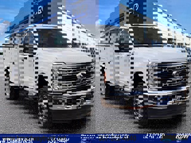 New 2025 Ford F350 XL w/ XL Chrome Package
