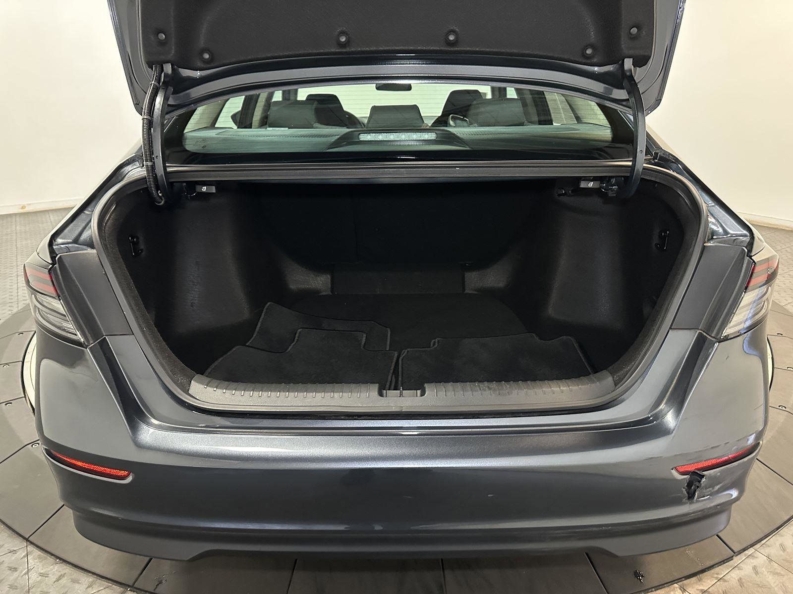 Certified 2024 Honda Accord EX image 33