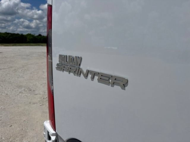 Used 2025 Mercedes-Benz Sprinter 2500 image 8