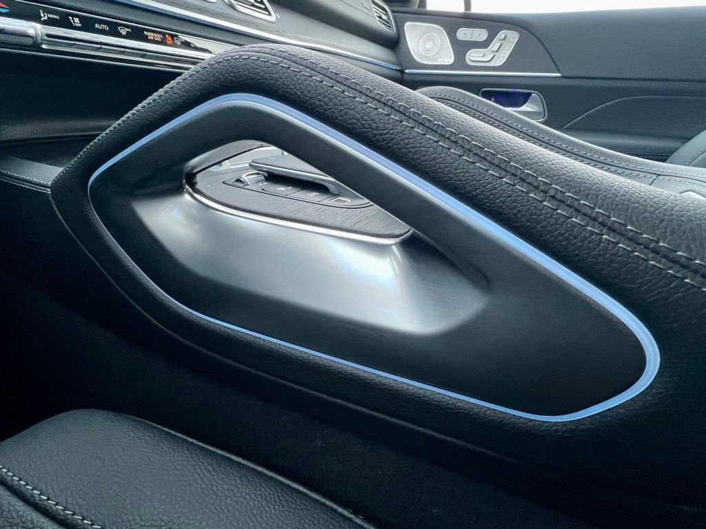 Certified 2026 Mercedes-Benz GLS 450 4MATIC image 30