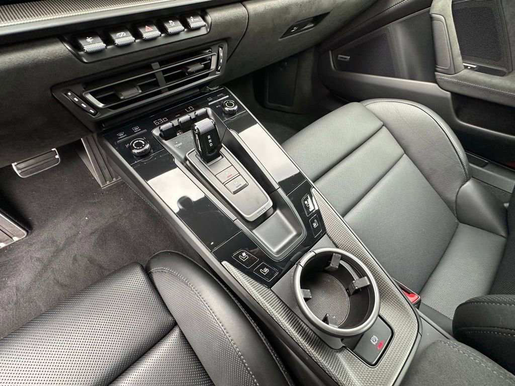 Certified 2024 Porsche 911 Carrera GTS image 27