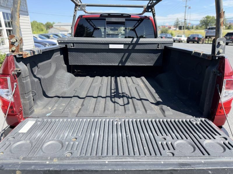 Used 2019 Nissan Titan S w/ S Utility Package AWD/4WD image 7