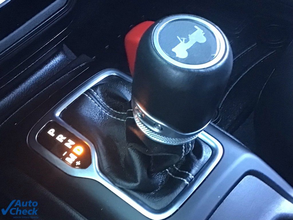 Used 2022 Jeep Wrangler Unlimited Sahara w/ Cold Weather Group image 27