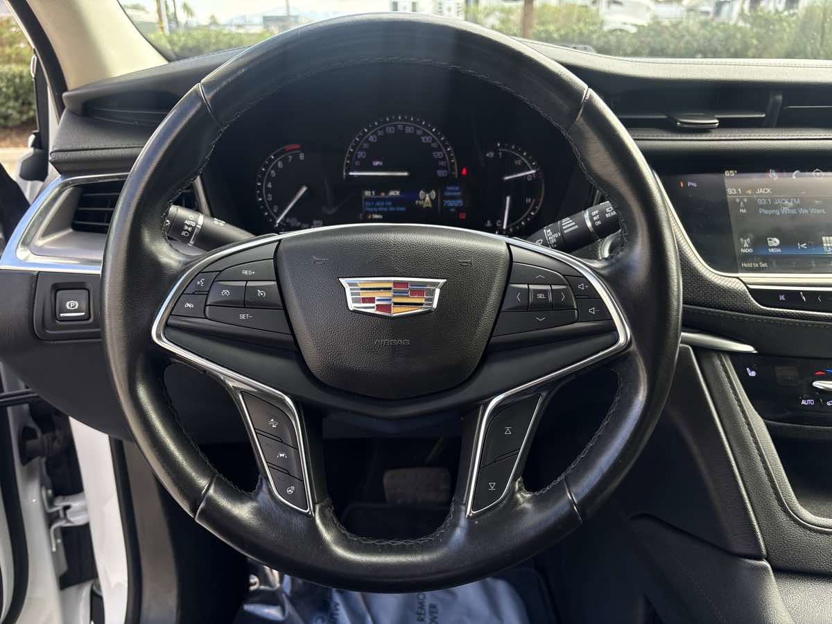 Used 2019 Cadillac XT5 Luxury image 27