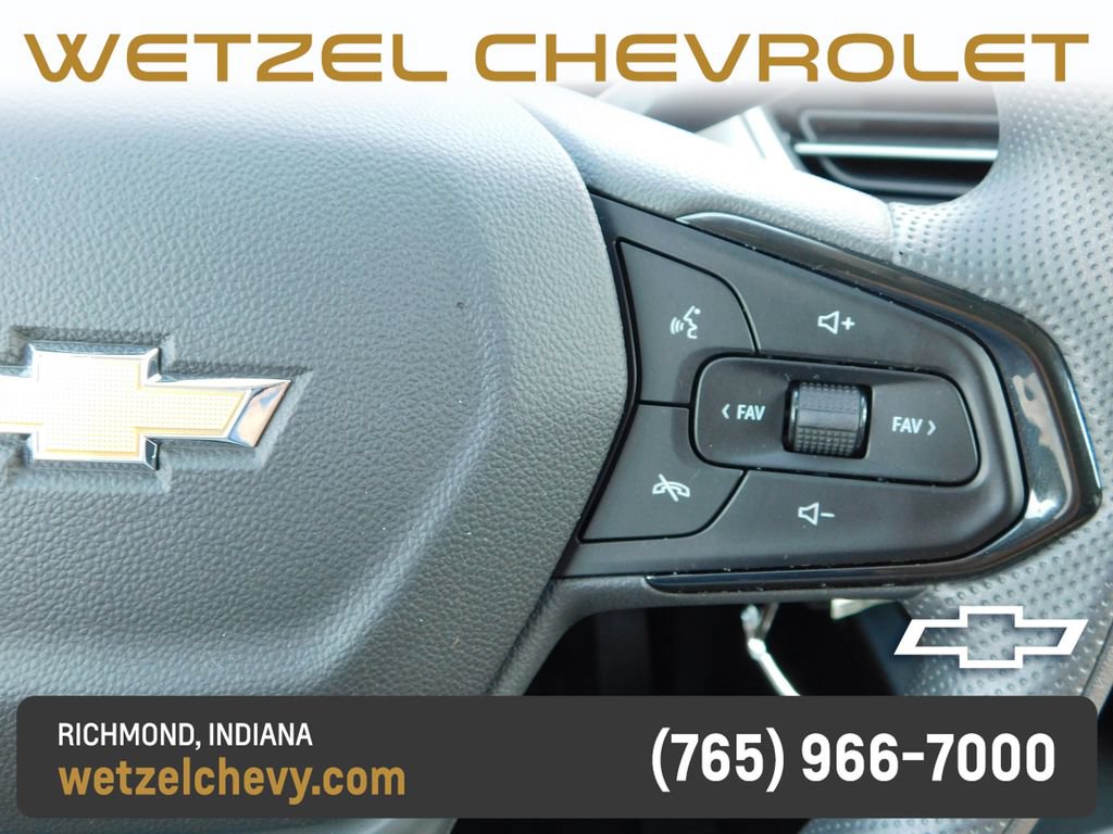 Used 2026 Chevrolet Trax LS w/ Driver Confidence Package FWD image 28