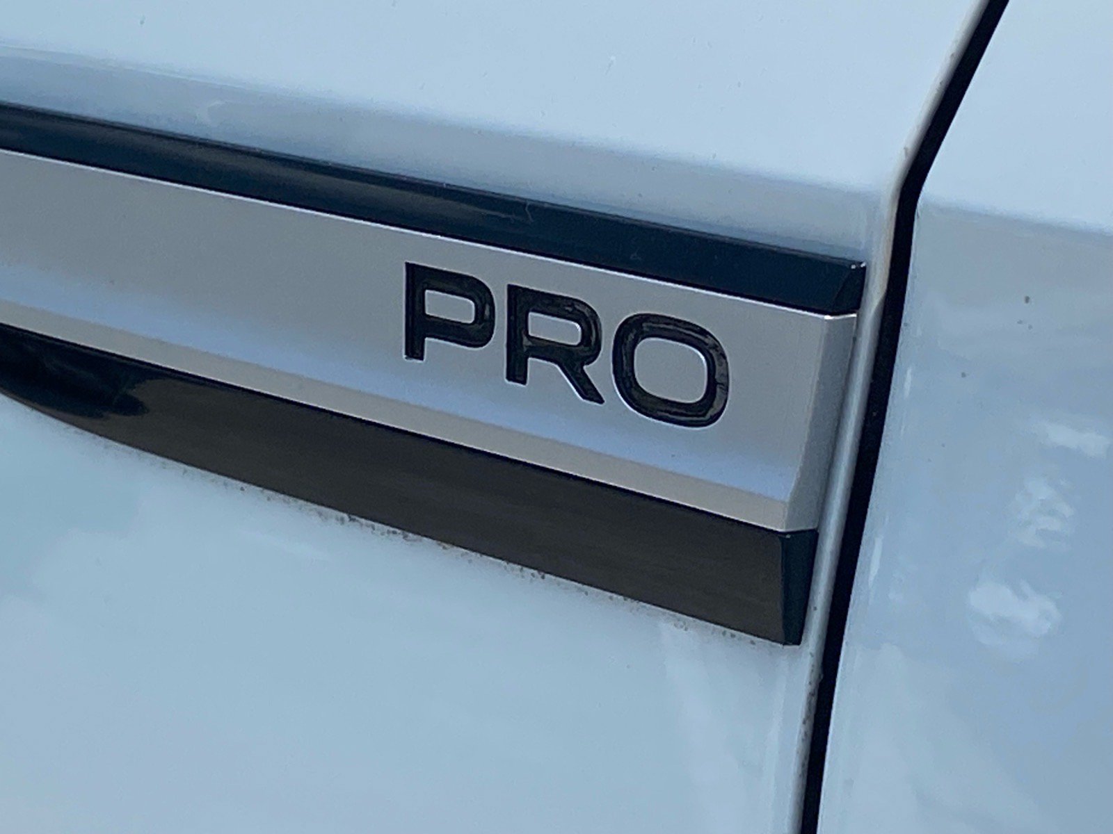 Used 2023 Volkswagen ID.4 Pro RWD image 6