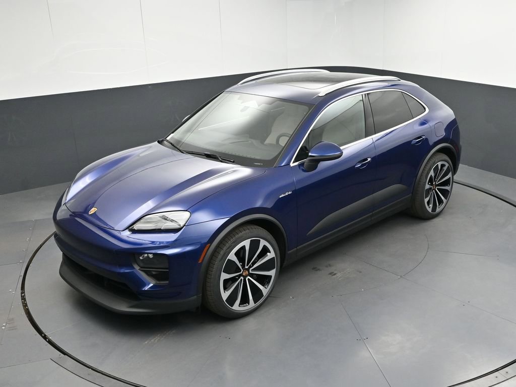 New 2025 Porsche Macan Electric RWD image 34