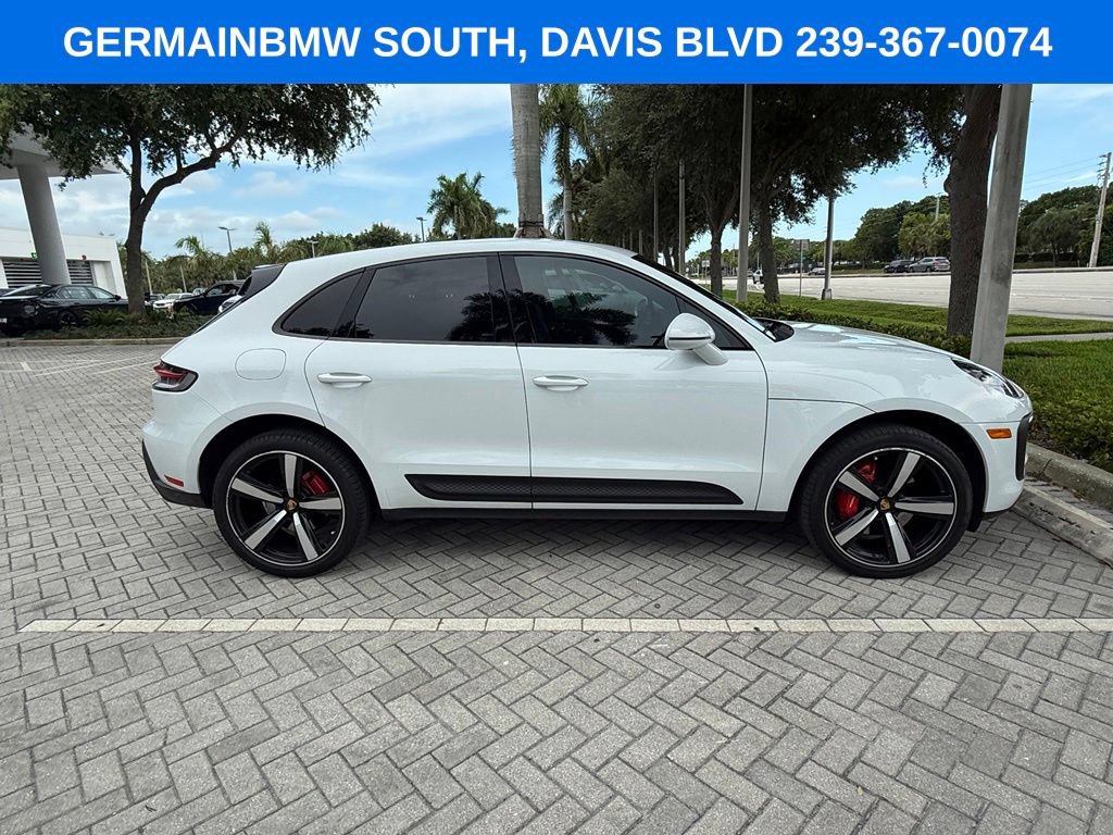 Used 2022 Porsche Macan S AWD/4WD image 10