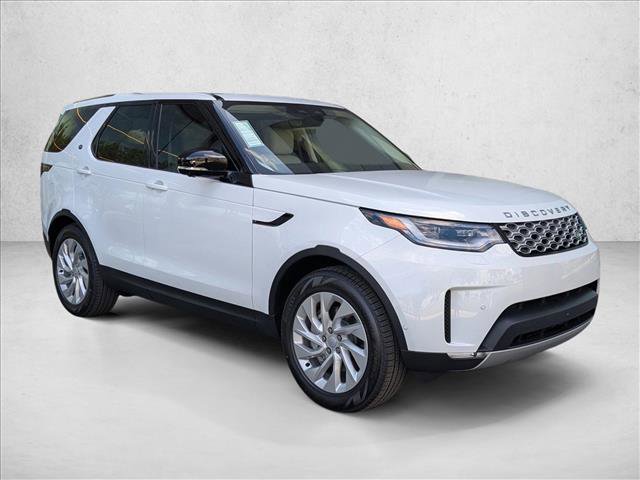 New 2026 Land Rover Discovery S image 6
