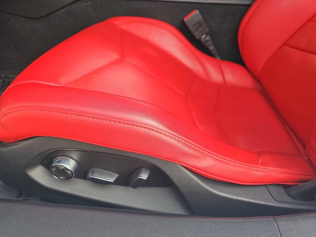 Used 2021 Chevrolet Corvette Stingray Preferred Cpe w/ Z51 Performance Package RWD image 30