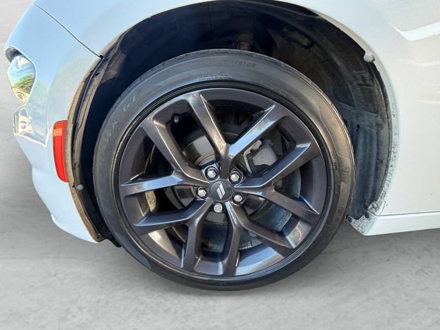 Used 2021 Dodge Charger SXT w/ Blacktop Package RWD image 29