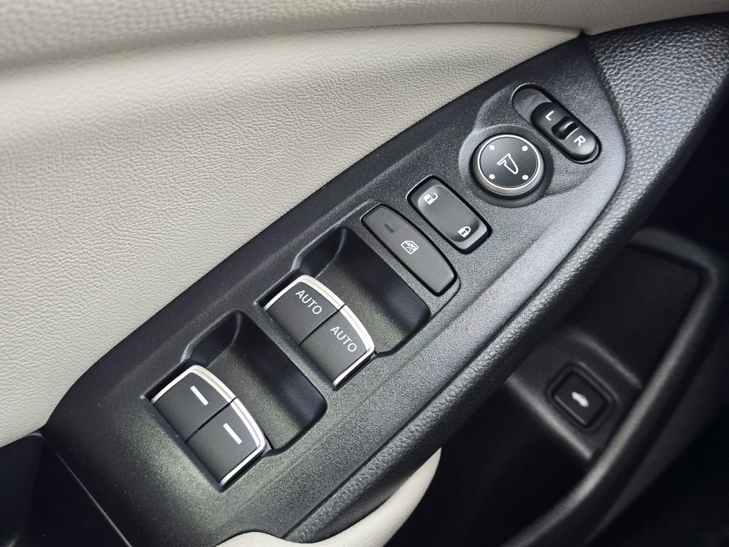 Used 2021 Honda Accord LX image 23